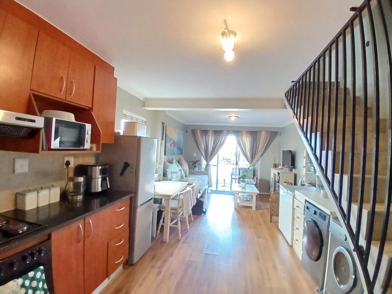 To Let 2 Bedroom Property for Rent in Gordons Bay Western Cape